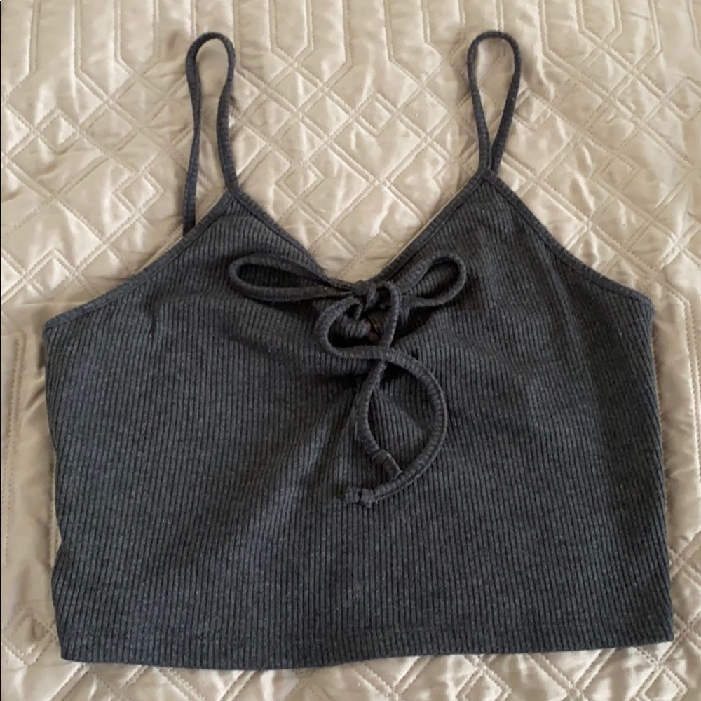Forever 21 woman’s lace up cropped top